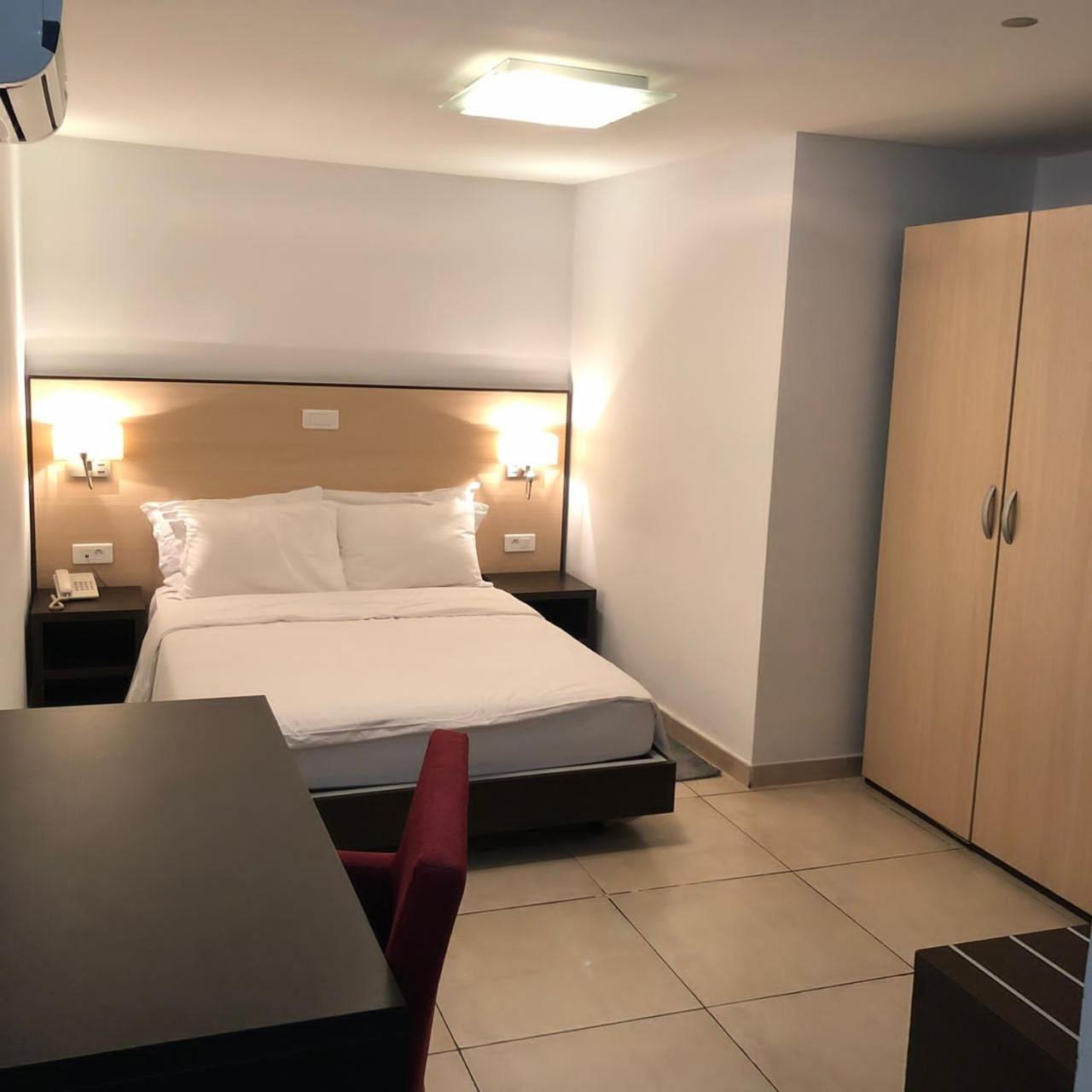 Residence Achenbach アビジャン 部屋 写真